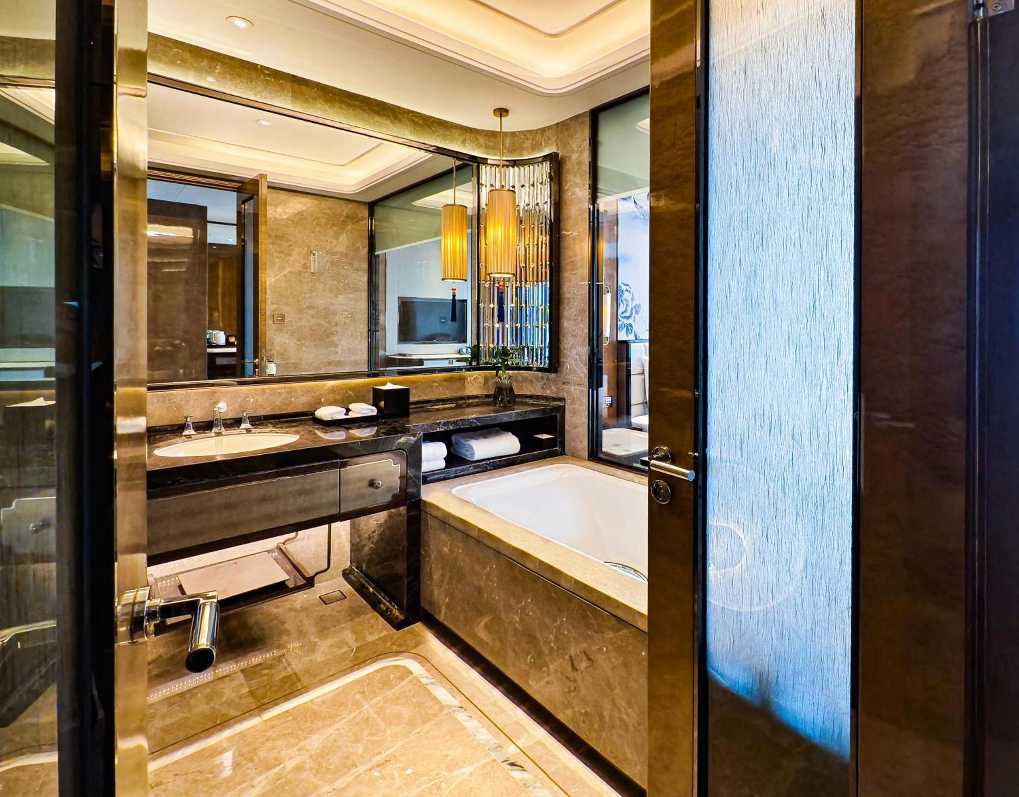 Wanda Vista Kunming Hotel Exterior photo
