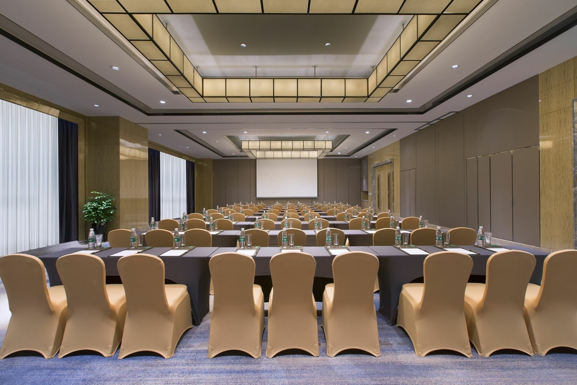 Wanda Vista Kunming Hotel Exterior photo